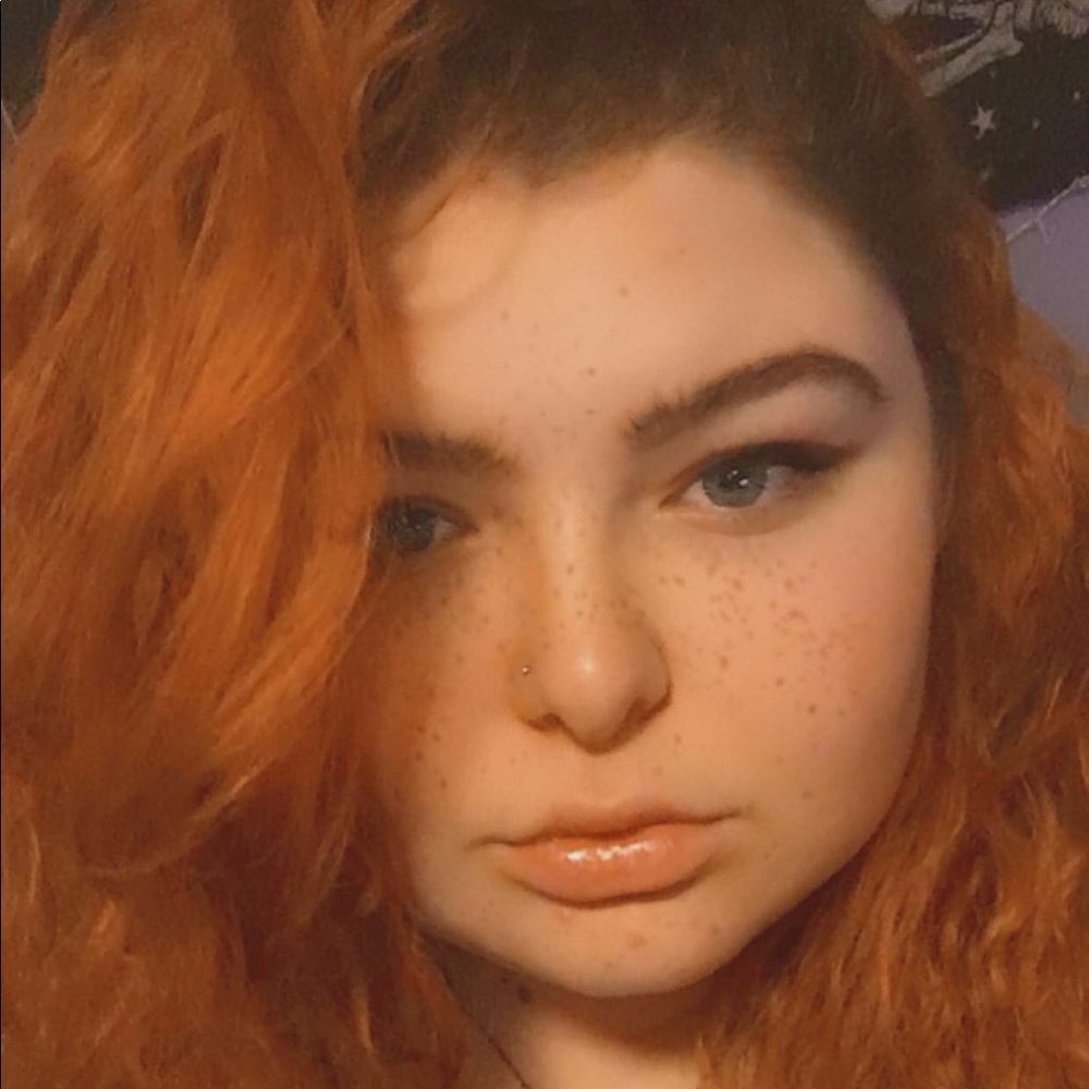 Meet your Posher, Gia